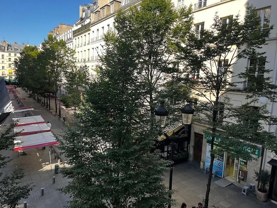 Luxe Place * Paris